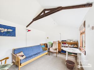 Summer House- click for photo gallery